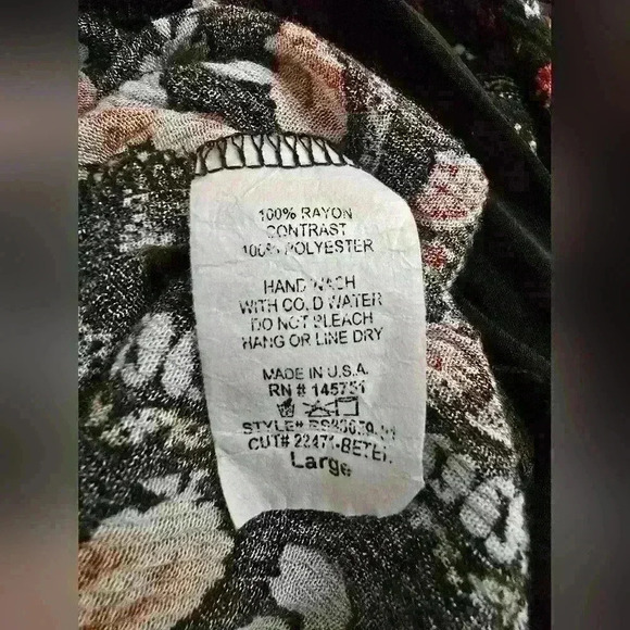 Peach Love California Floral Bell Sleeve Bodysuit - Picture 12 of 12